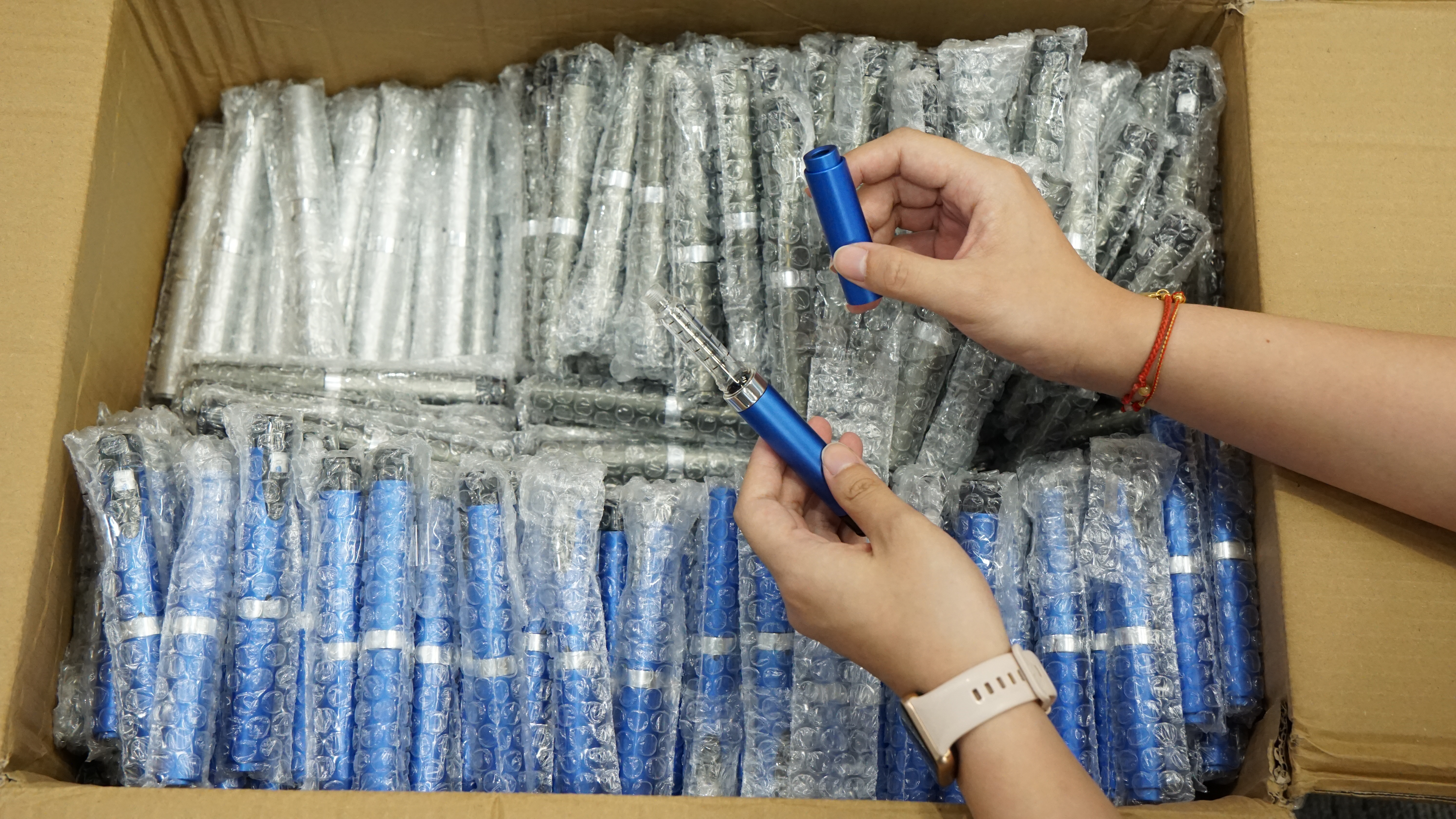 GLP-1 مقابل الأنسولين: علم الأحياء، الأصول، الاستخدام السريري | وماذا يعني لأجهزة الحقن